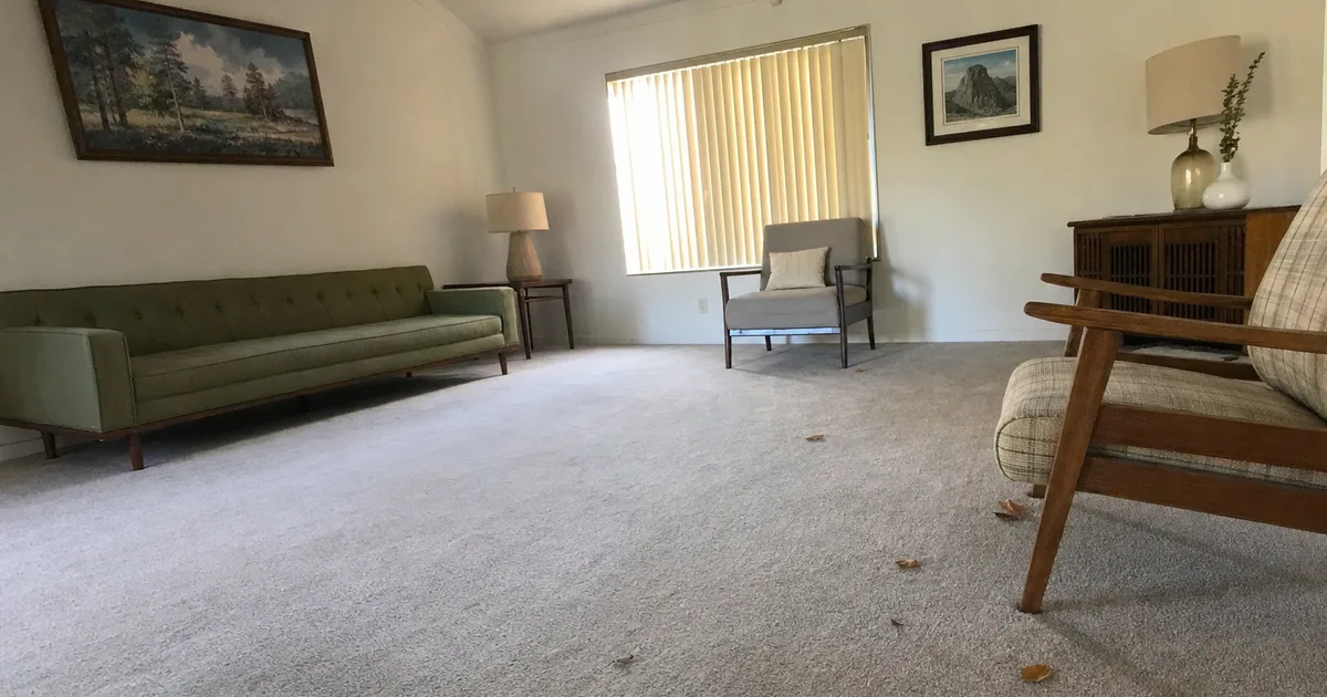 Burbank, CA: a residential carpeted room